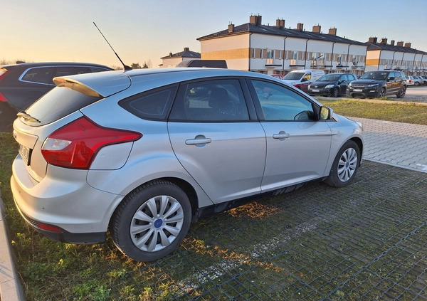 Ford Focus cena 24900 przebieg: 197000, rok produkcji 2013 z Jedlina-Zdrój małe 79